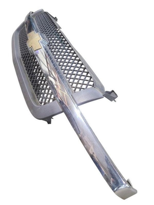 Grille Fits 03-05 SILVERADO 1500 PICKUP 660611
