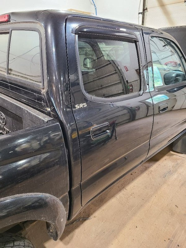 Passenger Rear Side Door Crew Cab 4 Door Fits 01-04 TACOMA 670587