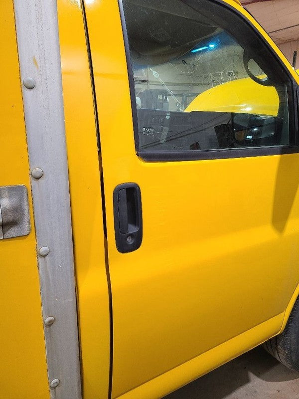 Passenger Right Front Door Manual Fits 03-15 EXPRESS 2500 VAN 665102