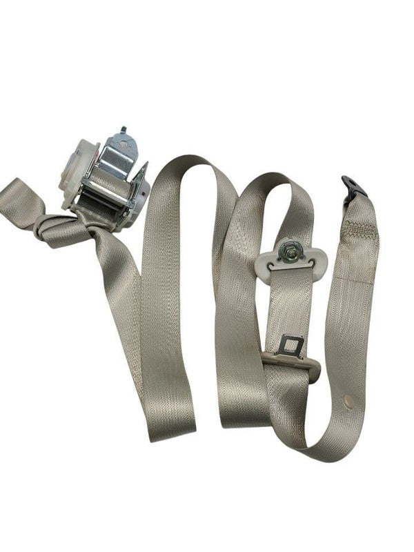 OUTBAKLEG 2011 Seat Belt Rear 614811
