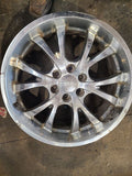 YUKONXL15 2014 Rare 22" 6 V Spoke Wheel 88967764    R639585