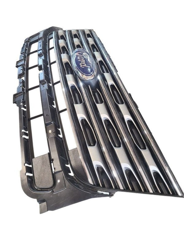 Grille Upper XLT Chrome Bars Fits 16-17 EXPLORER 666119