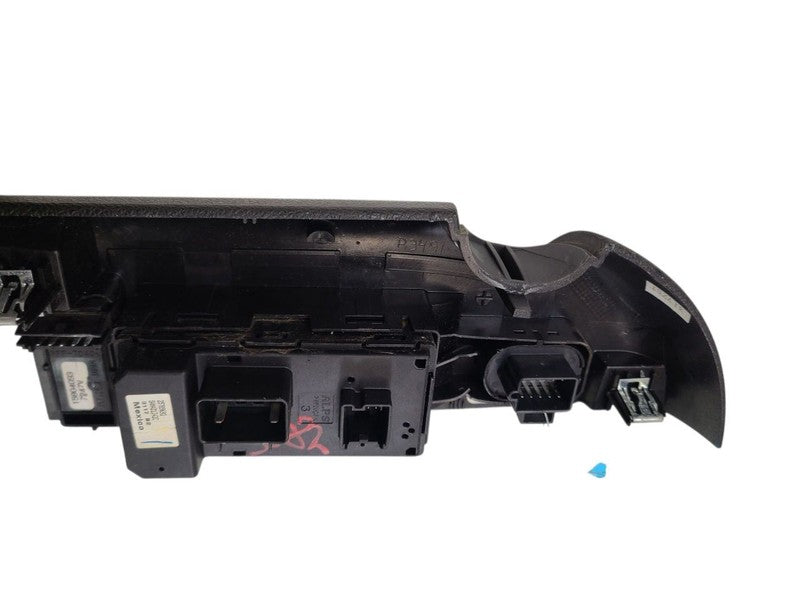 SILVRDO15 2008 Front Door Switch 633597