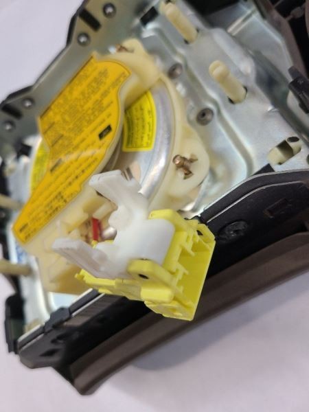 Driver Fits 96-98 LEXUS LX450 278476