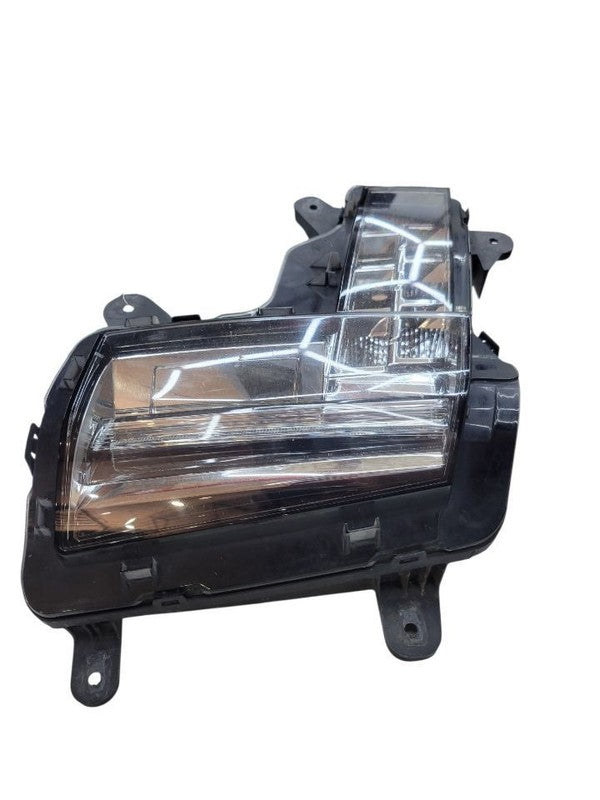 Passenger Corner/Park Light Park Lamp-turn Signal Fits 15-20 ESCALADE 