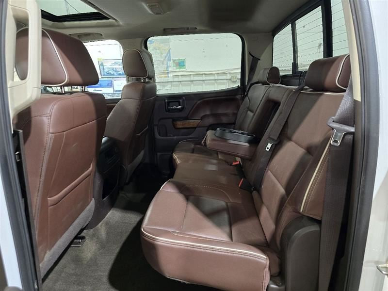 SILVRDO15 2017 Front Door Trim Panel 600713
