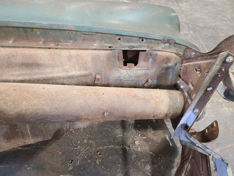 BUICK     1951 Fender 656411