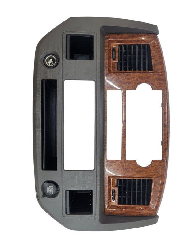 RAM2500   2006 Dash Bezel 678503