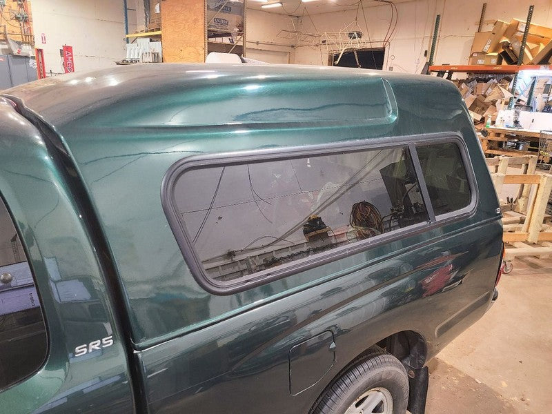 TACOMA    2001 Topper/Tonneau 679531