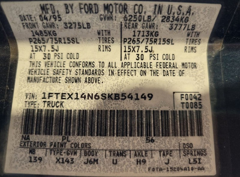 F150      1995 Front Seat 652811