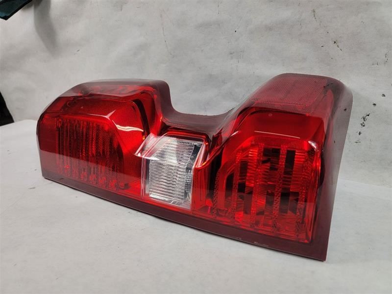 Drivers Side SILVRDO35 2021 Tail Light 395246