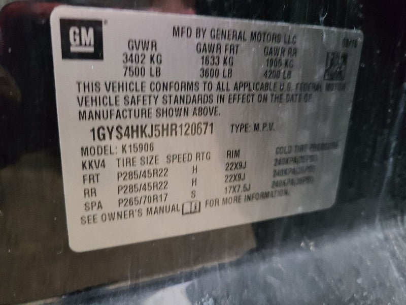 Passenger Right Headlight Fits 15-20 ESCALADE 674446