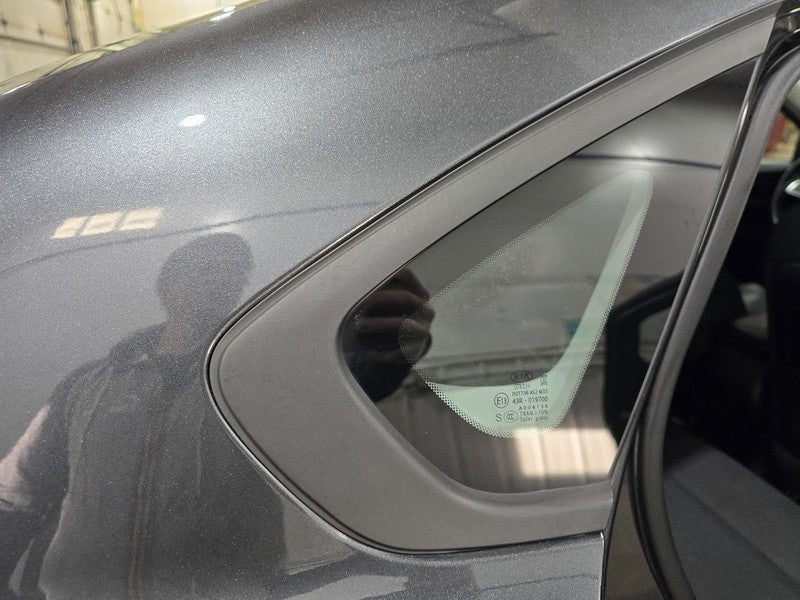 Passenger Quarter Glass Sedan Black Moulding Fits 19-21 FORTE 611225