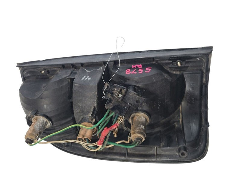 Passenger Right Tail Light Fits 01-04 TACOMA 670589