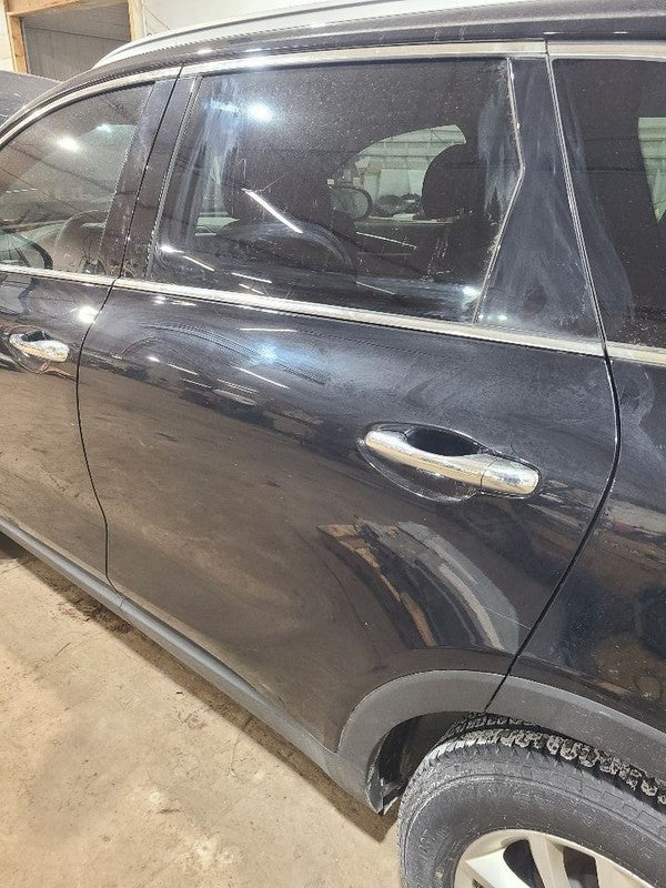 Driver Rear Side Door Thru 06/03/18 Fits 16-19 SORENTO 655390