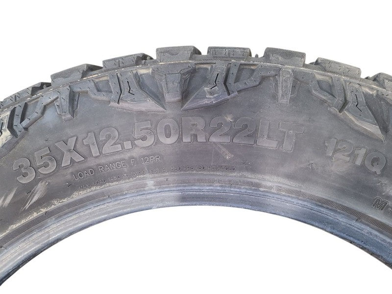 1 Used Tire 35x12.50x22  11/32  Terra Hunter  665968