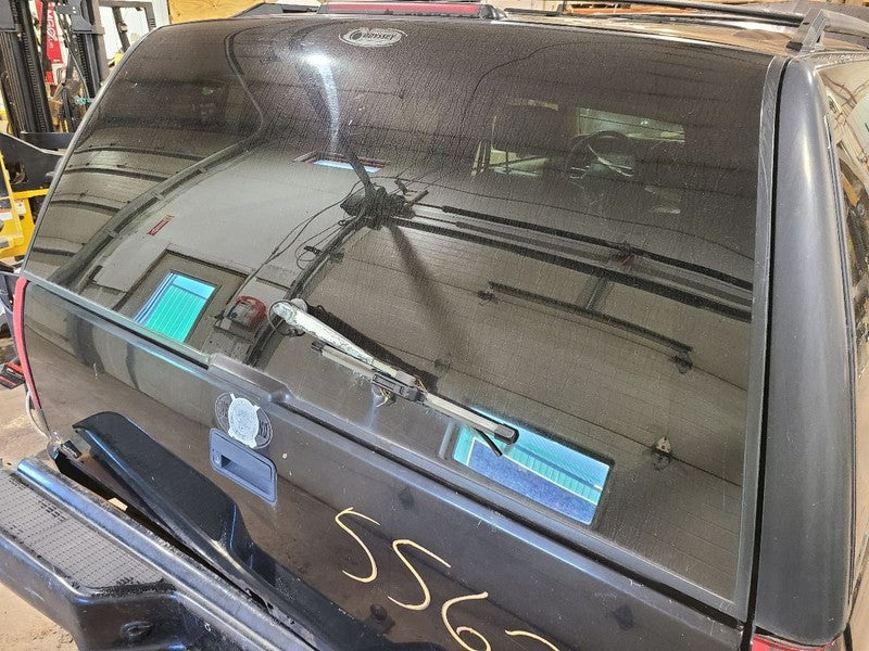 Back Glass Denali Liftglass Heated With Wiper Fits 94-00 YUKON 669583