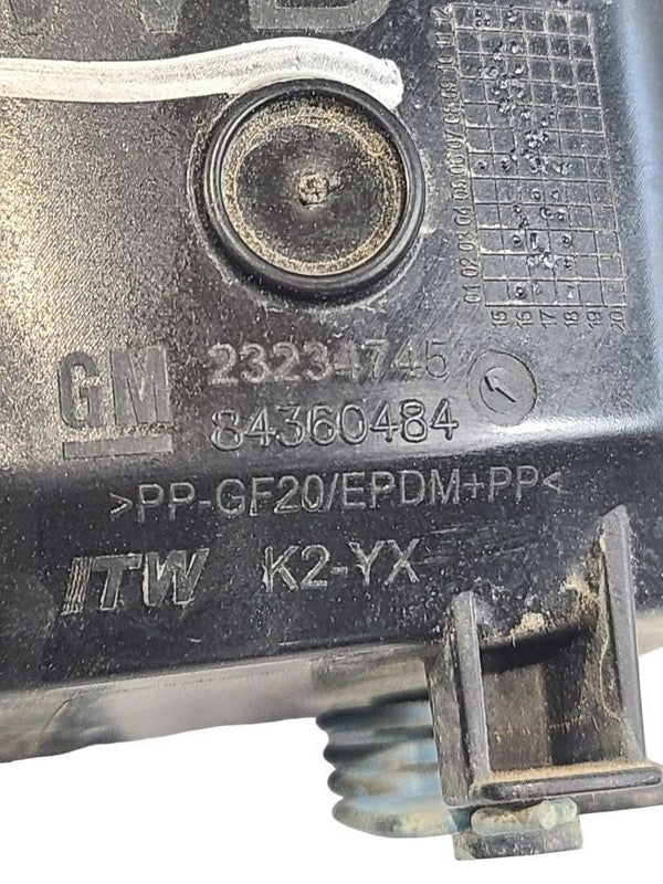 SUBURBN15 2019 Fuel Filler Door 662190
