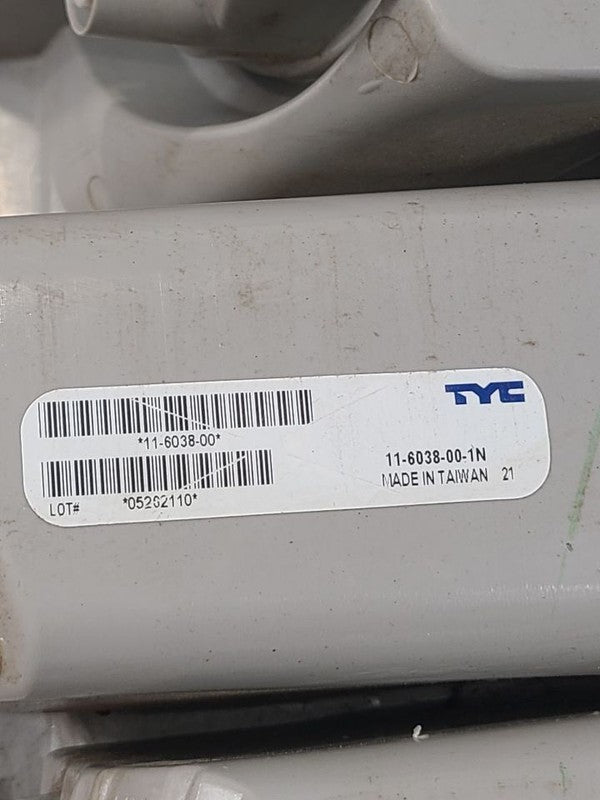 Driver Left Tail Light With Crew Cab 4 Door Fits 04 TUNDRA 667727