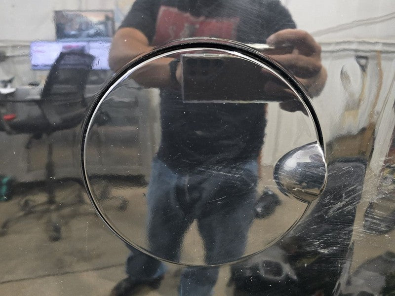 SILVRDO25 2011 Fuel Filler Door 642332