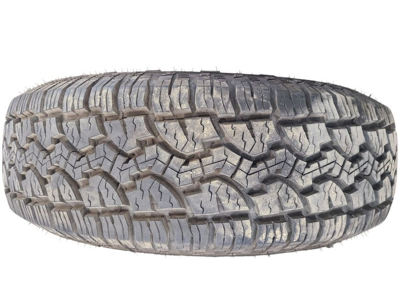 2 USED Tires 245 75 16 90% 673792