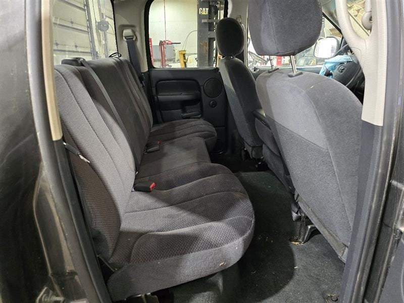 REAR RAM1500   2002 Driver's Side Retractor Seat Belt Rear 582723