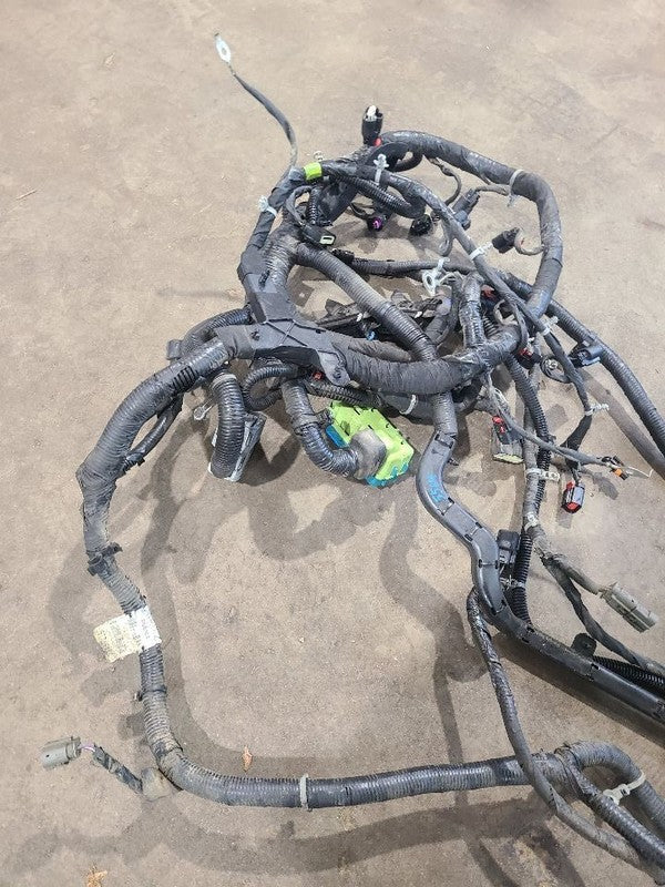 YUKON     2015 Engine Wire Harness 669691