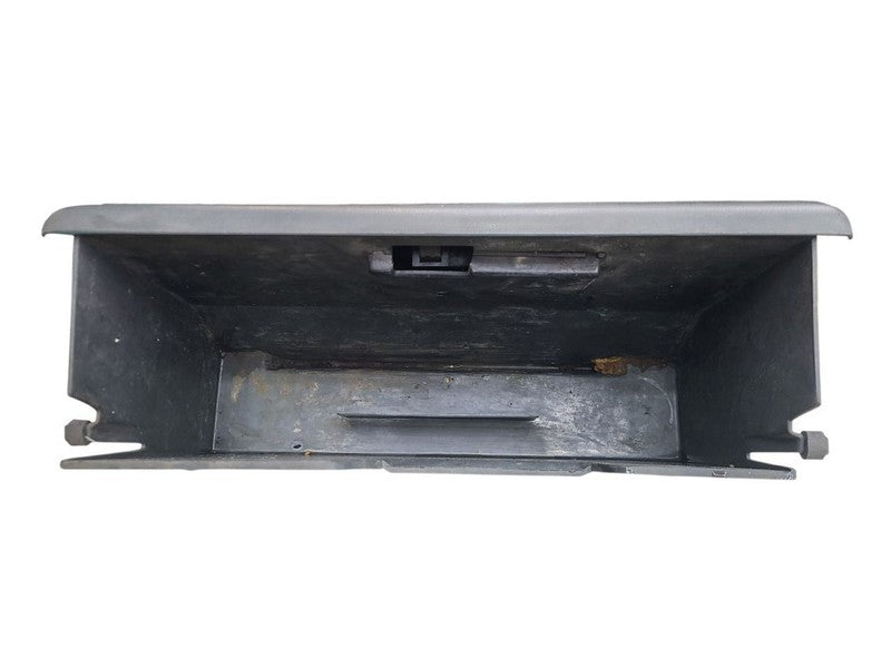 F150      1992 Glove Box 679728
