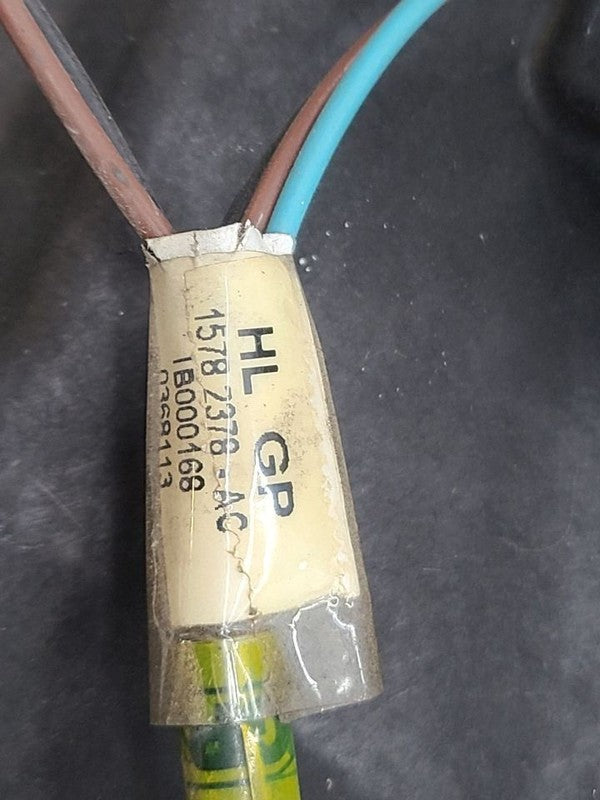 Passenger Right Headlight SLE Fits 07-14 YUKON 678817