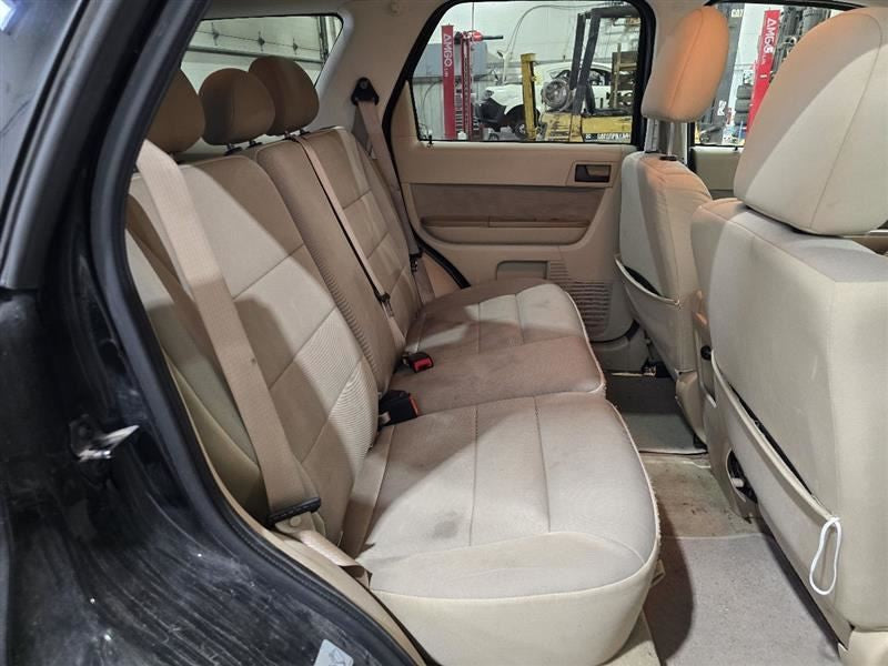 ESCAPE    2011 Owners Manual 582967