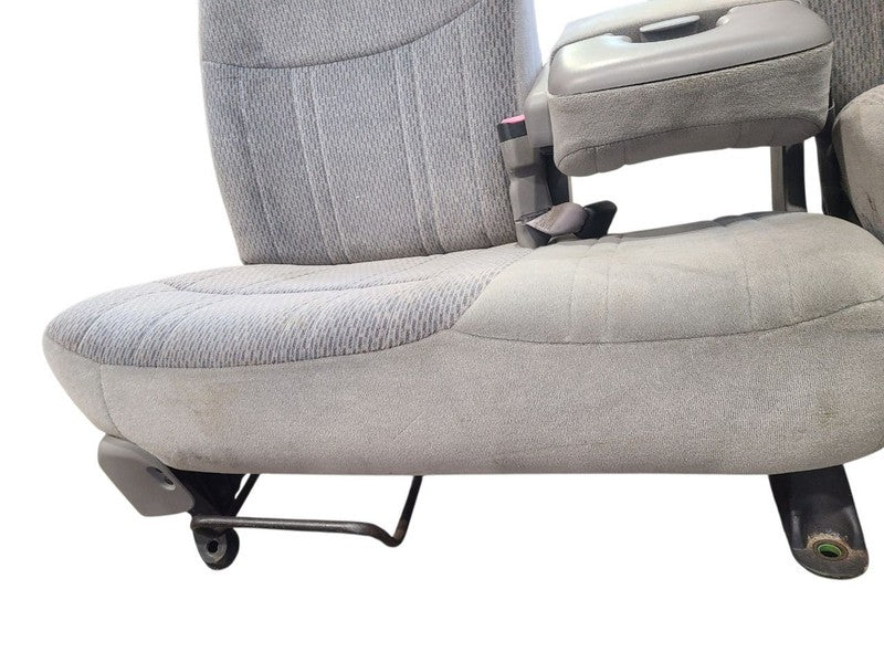 F250      1998 Front Seat 666808
