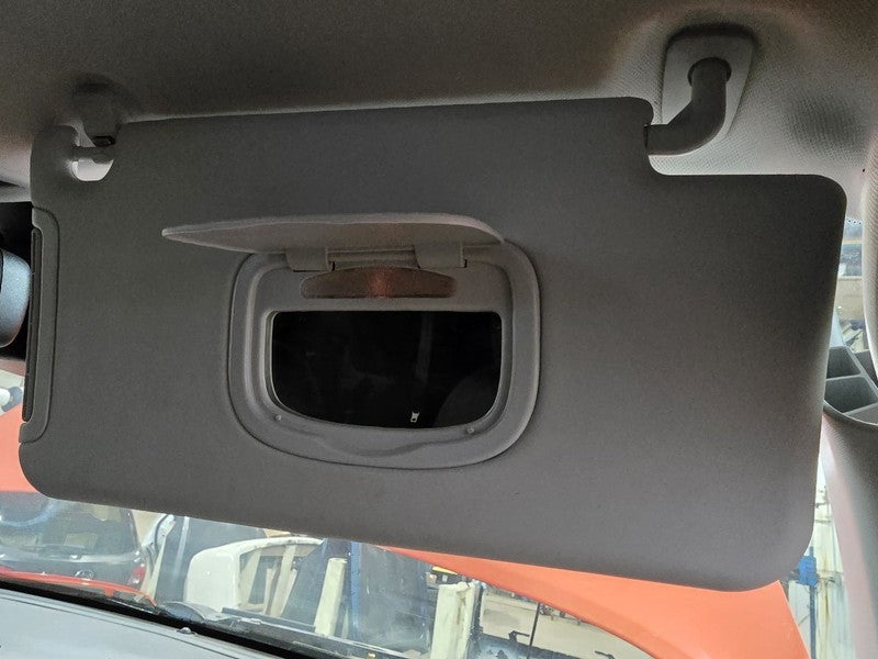Passenger Right Sun Visor Without Sunroof Fits 15-23 RENEGADE 616471