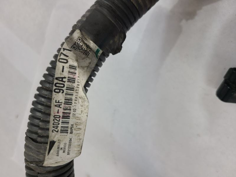 OUTBAKLEG 2015 Engine Wire Harness 552583