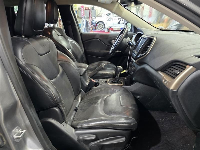 Driver Left Air Bag Front Driver Wheel Fits 14-18 CHEROKEE 594483