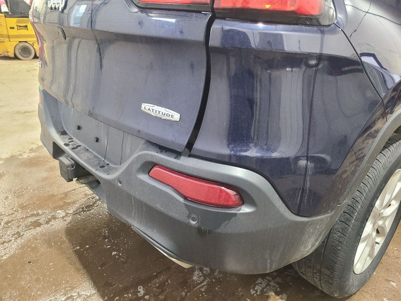 Rear Bumper Rear Tow Hook With Trailer Hitch Fits 14-18 CHEROKEE 65834