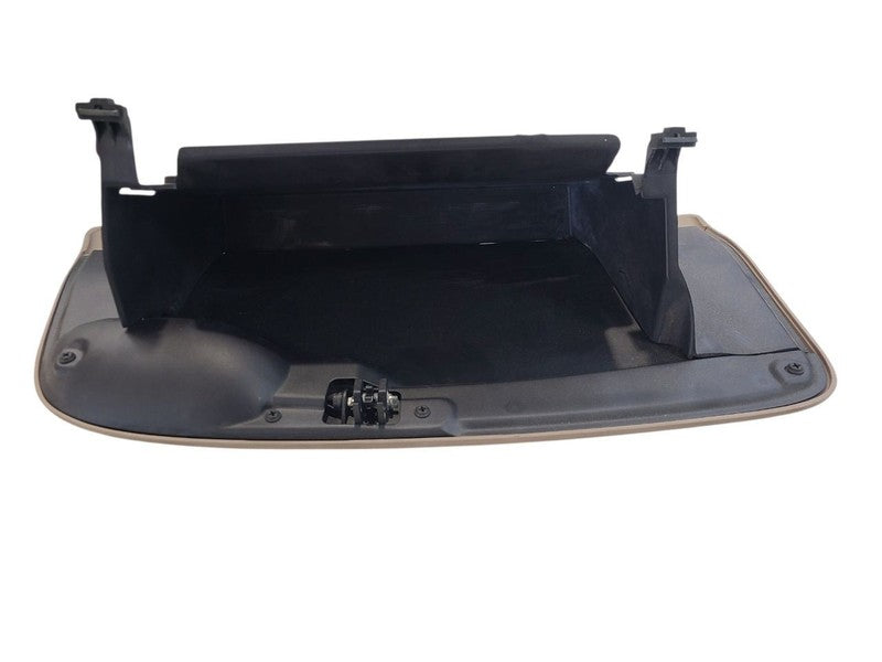 F150      1997 Glove Box 678736