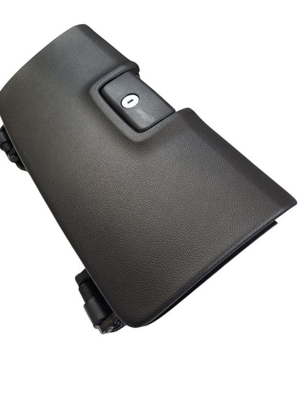 SIERRA150 2016 Glove Box 616586