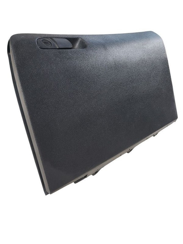 CHARGER   2014 Glove Box 663687
