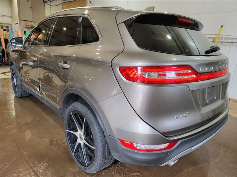 MKC       2017 Hatchback Strut 559734