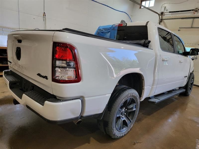 RAM15NEW  2021 Fuse Box Cabin 555510