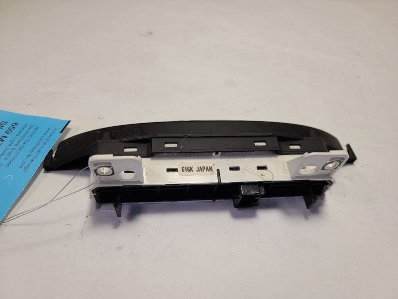 MIATA     2006 Dash/Interior/Seat Switch 623405