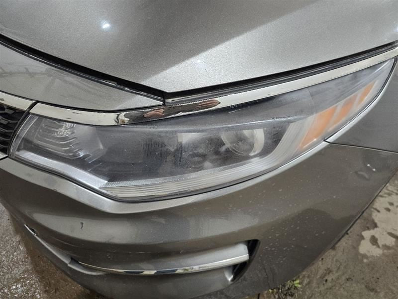 Driver Headlight US Built VIN 5 1st Digit Halogen Fits 16-18 OPTIMA 60