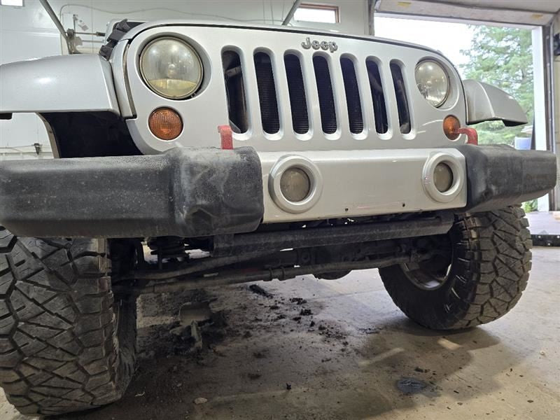 Front Bumper VIN W 6th Digit Jk Body Plastic Bumper Fits 07-18 WRANGLE