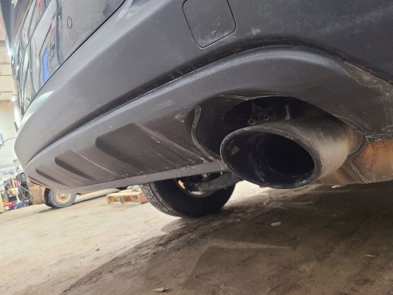 Rear Bumper Two Piece Bumper With Park Assist Fits 16-18 SORENTO 65539