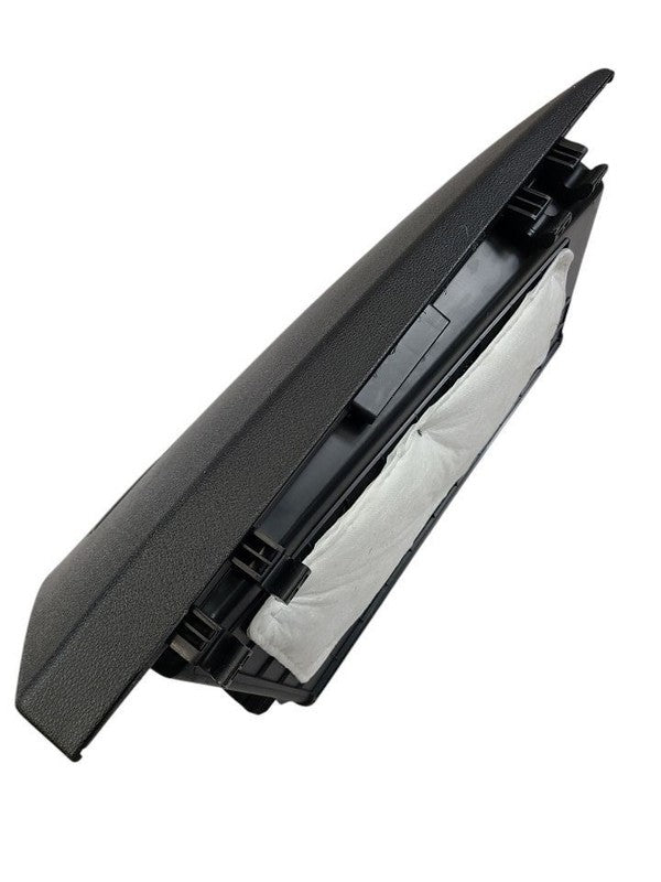 SPORTAGE  2023 Glove Box 611606