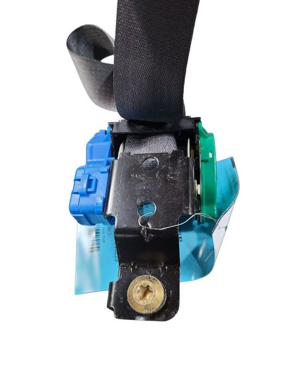 SILVRDO25 2001 Seat Belt Rear 646815