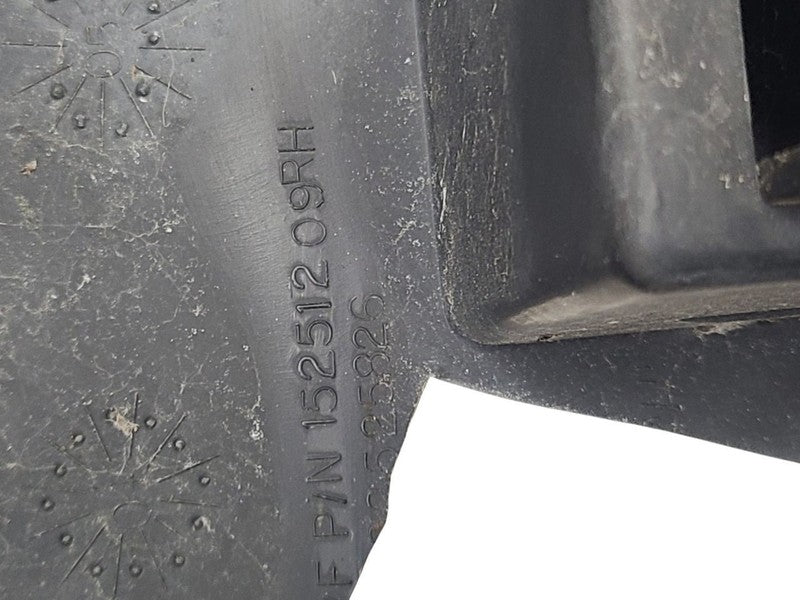 H3        2006 Cowl 679846