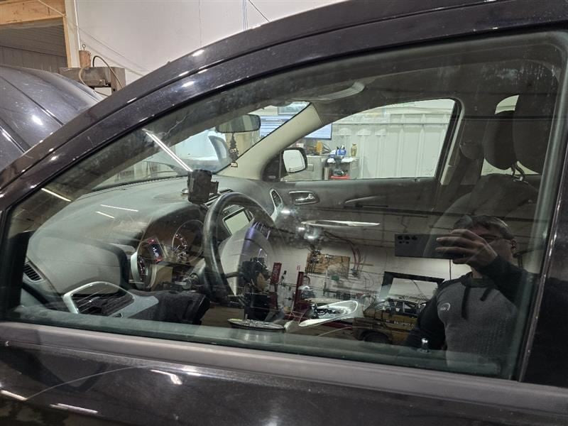 Driver Left Front Door Glass Fits 09-20 JOURNEY 607407