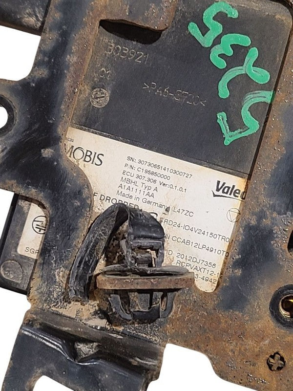 Driver Camera/Projector Radar Unit Behind Rear Cover Fits 15-17 SONATA
