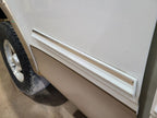 F150      1998 Quarter Moulding 663129